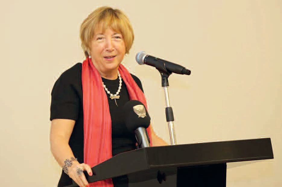 Binnur Yeşilyaprak ile Röportaj